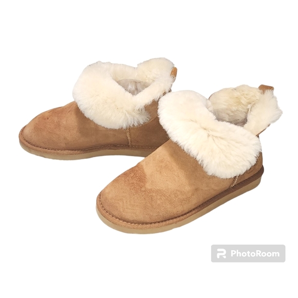 Fireside Booties Women's size 8 - Picture 1 of 6
